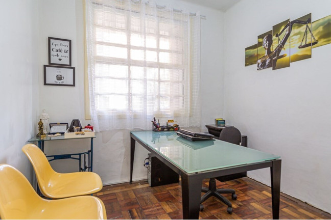 Imagem Apartamento com 3 Quartos à Venda, 122 m² em Santana - Porto Alegre