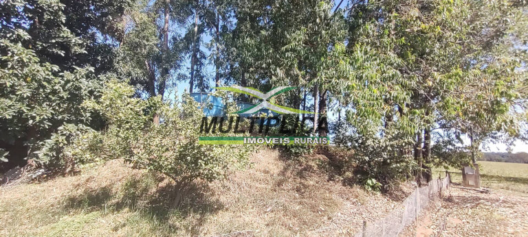 Imagem Chácara à Venda, 3 m² em Uberlândia Imagem Chácara à Venda, 3 m² em Uberlândia