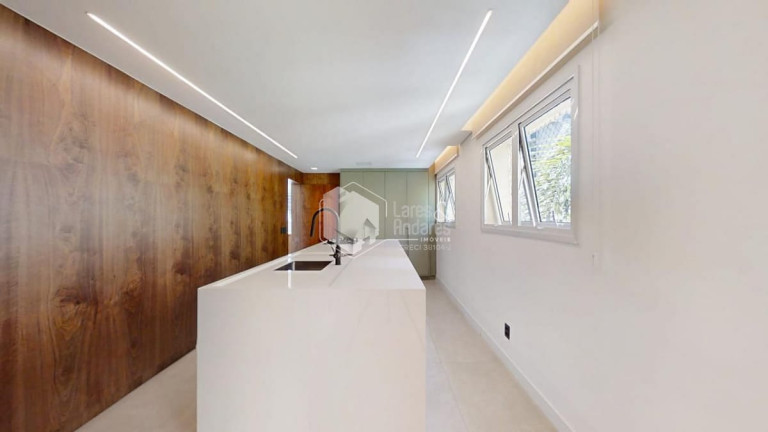 Imagem Apartamento com 3 Quartos à Venda, 237 m² em Itaim Bibi - São Paulo