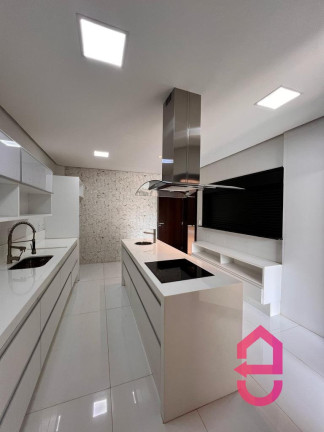 Imagem Casa de Condomínio com 6 Quartos à Venda, 1.723 m² em Residencial Aldeia Do Vale - Goiânia