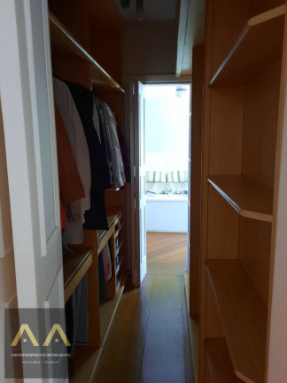 Imagem Casa com 4 Quartos à Venda, 475 m² em Alphaville - Santana De Parnaíba Imagem Casa com 4 Quartos à Venda, 475 m² em Alphaville - Santana De Parnaíba