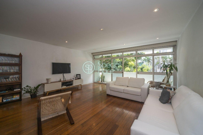 Imagem Apartamento com 3 Quartos à Venda, 250 m² em Itaim Bibi - São Paulo