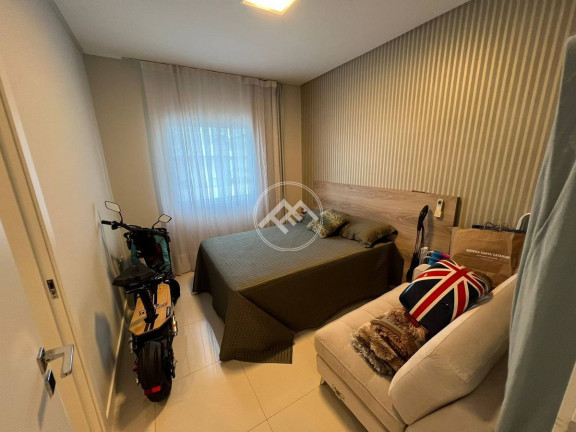 Imagem Apartamento com 3 Quartos à Venda, 90 m² em Centro - Balneário Camboriú Imagem Apartamento com 3 Quartos à Venda, 90 m² em Centro - Balneário Camboriú