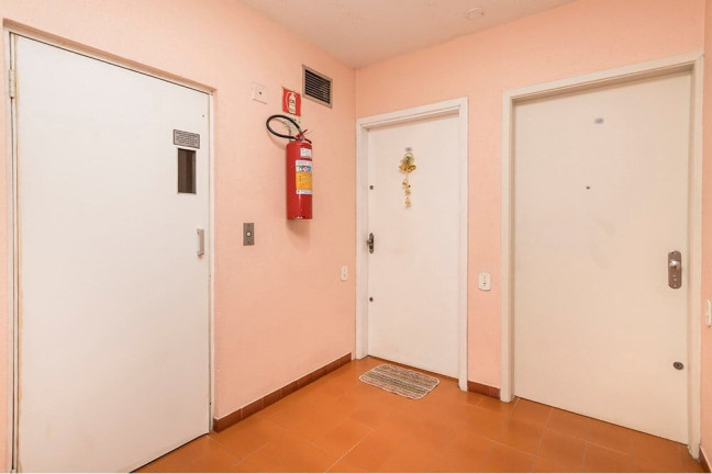 Imagem Imóvel com 2 Quartos à Venda, 77 m² em Cristo Redentor - Porto Alegre