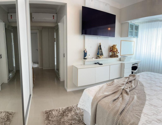 Foto do imóvel Apartamento com 3 Quartos à Venda, 140 m² em Centro - Balneário Camboriú