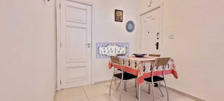 Imagem Apartamento com 3 Quartos à Venda, 123 m² em Copacabana - Rio De Janeiro Imagem Apartamento com 3 Quartos à Venda, 123 m² em Copacabana - Rio De Janeiro