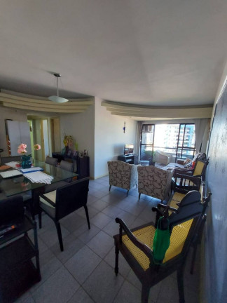 Apartamento com 3 Quartos à Venda, 104 m² em Grageru - Aracaju