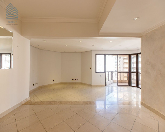 Imagem Imóvel com 4 Quartos à Venda, 156 m² em Moema - São Paulo