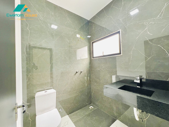 Imagem Casa de Condomínio com 4 Quartos à Venda, 305 m² em Tanque - Atibaia