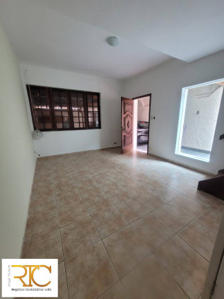 Imagem Casa com 3 Quartos à Venda, 172 m² em Jardim Internacional - São Paulo Imagem Casa com 3 Quartos à Venda, 172 m² em Jardim Internacional - São Paulo