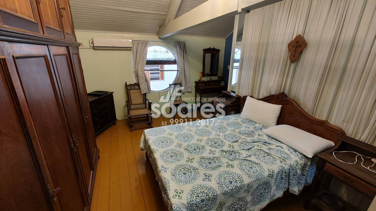 Imagem Casa com 5 Quartos à Venda, 620 m² em Centro - Pelotas