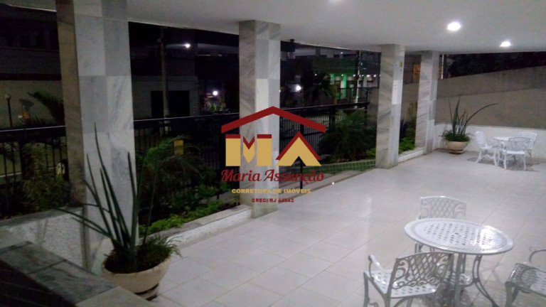 Imagem Apartamento com 3 Quartos para Alugar, 200 m² em Algodoal - Cabo Frio