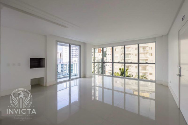 Apartamento com 3 Quartos à Venda, 162 m² em Centro - Balneário Camboriú
