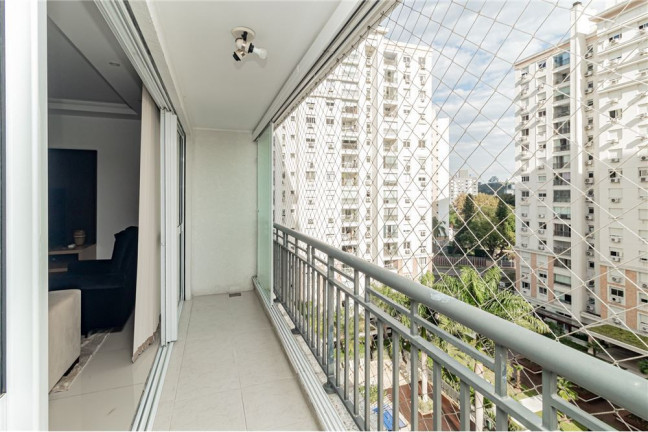 Imagem Imóvel com 3 Quartos à Venda,  em Passo Da Areia - Porto Alegre