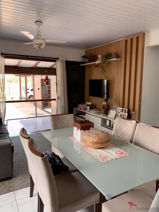 Imagem Casa com 2 Quartos à Venda, 110 m² em Vila São João - Torres