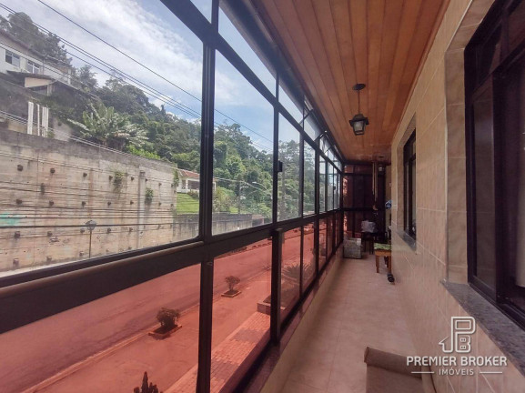 Imagem Apartamento com 4 Quartos à Venda, 131 m² em Alto - Teresópolis Imagem Apartamento com 4 Quartos à Venda, 131 m² em Alto - Teresópolis