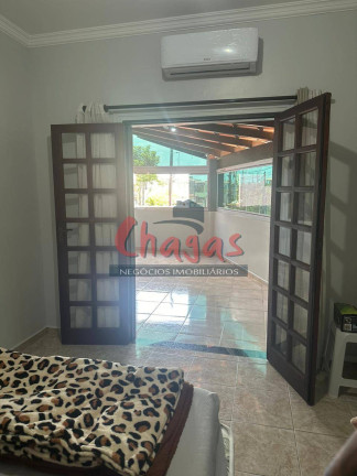 Imagem Sobrado com 3 Quartos à Venda, 160 m² em Morro Do Algodão - Caraguatatuba