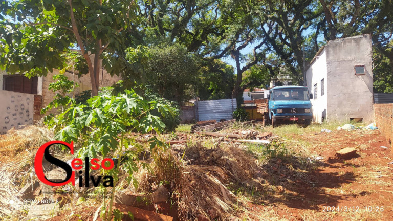 Imagem Terreno à Venda, 450 m² em Zona 07 - Maringá Imagem Terreno à Venda, 450 m² em Zona 07 - Maringá