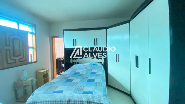 Imagem Casa com 4 Quartos à Venda, 392 m² em Jardim Cruzeiro - Feira De Santana