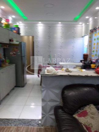 Imagem Casa com 2 Quartos à Venda, 125 m² em Itaquaquecetuba - Parque Residencial Califórnia - Itaquaquecetuba Imagem Casa com 2 Quartos à Venda, 125 m² em Itaquaquecetuba - Parque Residencial Califórnia - Itaquaquecetuba