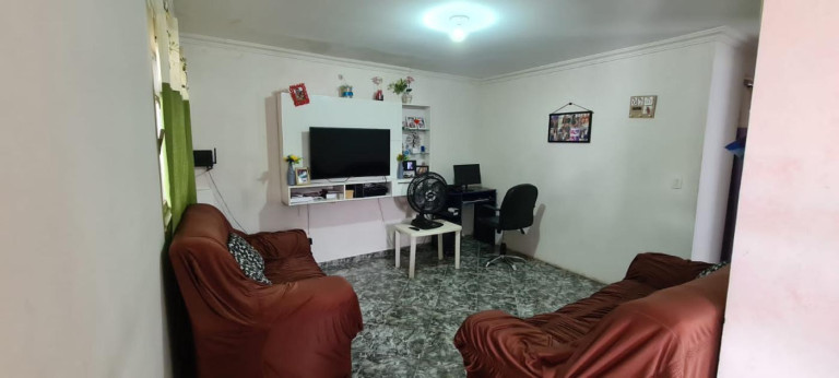 Imagem Casa com 4 Quartos à Venda, 229 m² em Campo Grande - Rio De Janeiro Imagem Casa com 4 Quartos à Venda, 229 m² em Campo Grande - Rio De Janeiro
