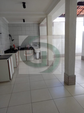 Imagem Casa com 6 Quartos à Venda, 380 m²