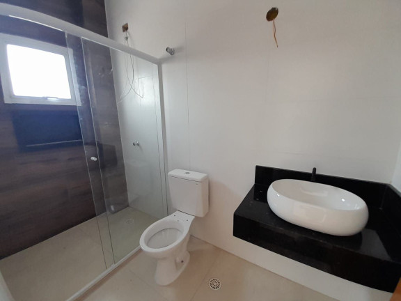 Sobrado com 3 Quartos à Venda, 105 m² em Parque D'aville Residencial - Peruíbe