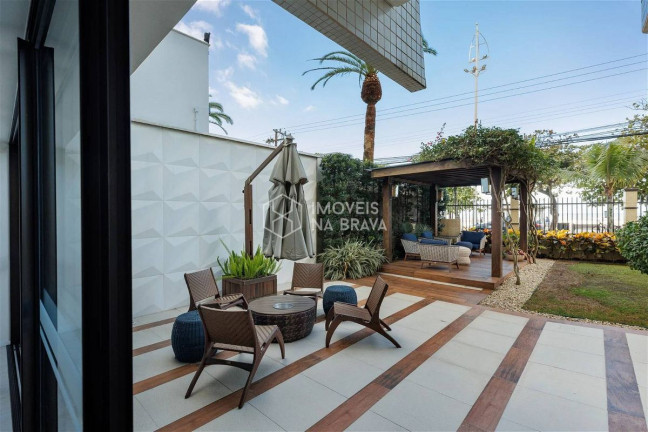 Imagem Apartamento com 3 Quartos para Alugar, 150 m² em Centro - Balneário Camboriú Imagem Apartamento com 3 Quartos para Alugar, 150 m² em Centro - Balneário Camboriú