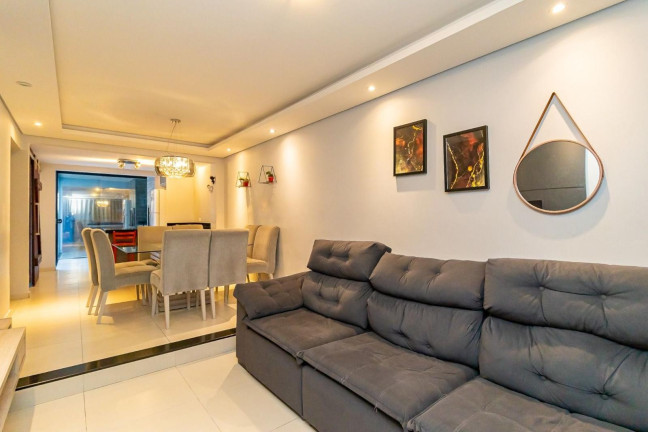 Casa com 3 Quartos à Venda, 135 m² em Jardim Das Américas - Curitiba