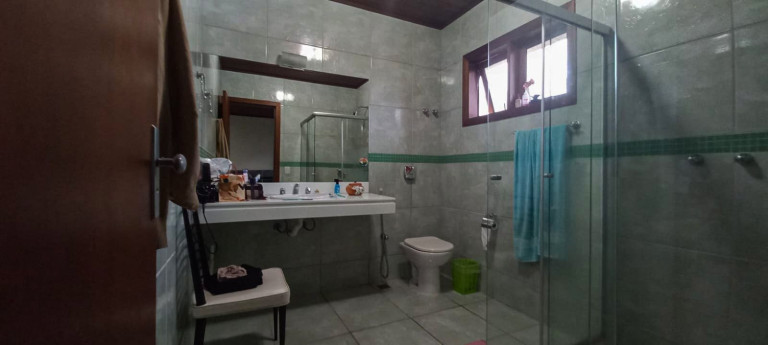 Imagem Casa com 4 Quartos à Venda, 332 m² em Agriões - Teresópolis Imagem Casa com 4 Quartos à Venda, 332 m² em Agriões - Teresópolis