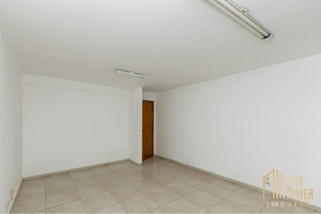 Imagem Casa com 3 Quartos à Venda, 563 m² em Aclimação - São Paulo