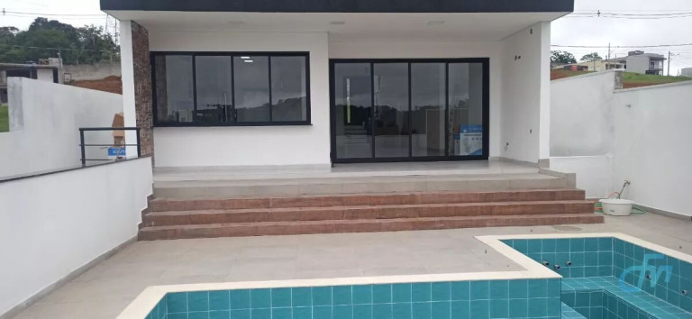 Imagem Sobrado com 3 Quartos à Venda, 216 m² em Cézar De Souza - Mogi Das Cruzes