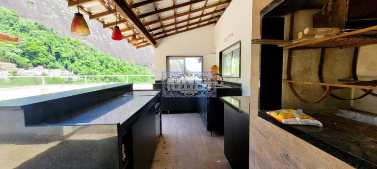 Imagem Imóvel com 4 Quartos à Venda, 380 m² em Lagoa - Rio De Janeiro