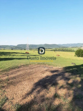 Imagem Chácara com 2 Quartos à Venda, 210.000 m² em Boca Do Monte - Santa Maria