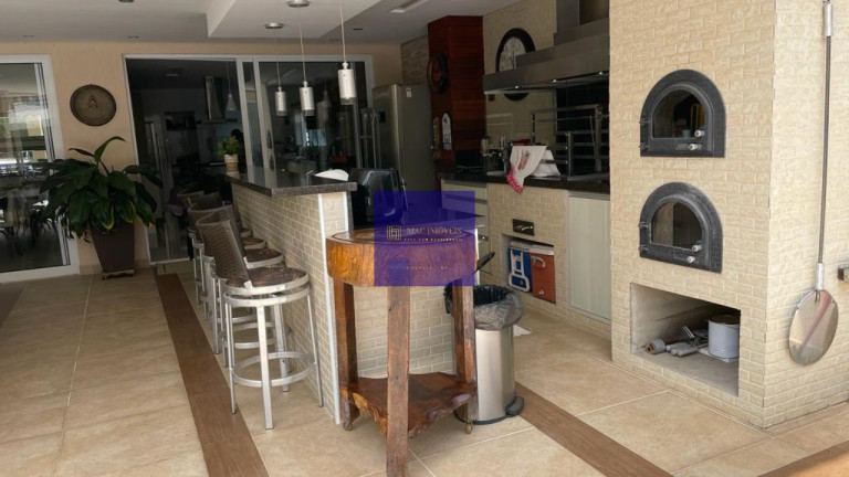 Imagem Casa com 7 Quartos à Venda, em Enseada - Guarujá Imagem Casa com 7 Quartos à Venda, em Enseada - Guarujá