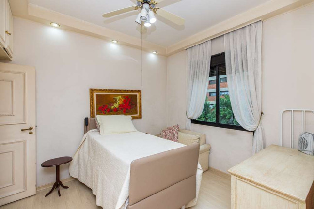 Imagem Apartamento com 3 Quartos à Venda, 251 m² em Moema - São Paulo