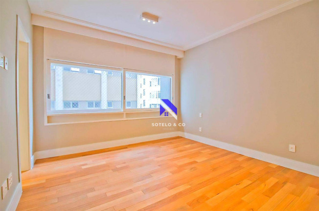 Imagem Apartamento com 2 Quartos à Venda, 210 m² em Sumaré - São Paulo