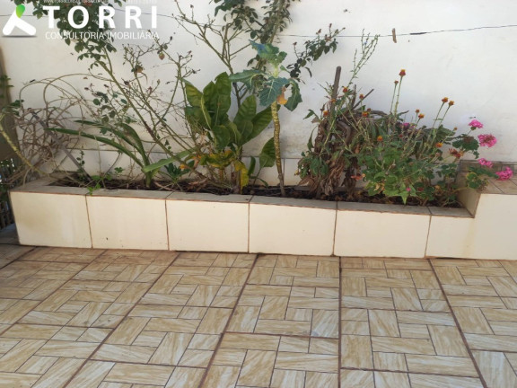 Imagem Casa com 2 Quartos à Venda, 135 m² em Lopes De Oliveira - Sorocaba Imagem Casa com 2 Quartos à Venda, 135 m² em Lopes De Oliveira - Sorocaba