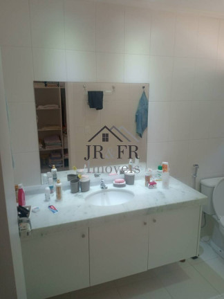Imagem Casa com 4 Quartos à Venda, 400 m² em Buraquinho - Lauro De Freitas Imagem Casa com 4 Quartos à Venda, 400 m² em Buraquinho - Lauro De Freitas