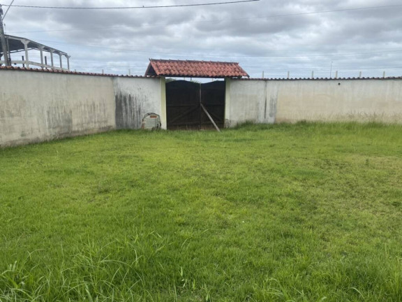 Imagem Casa com 1 Quarto à Venda, 450 m² em Jardim Ipitangas - Saquarema