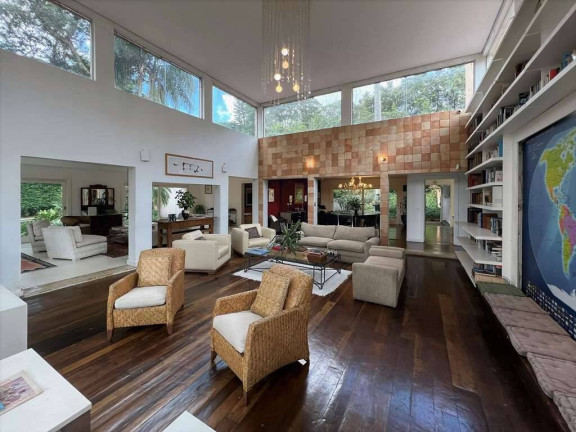 Imagem Casa com 6 Quartos à Venda,  em Vila Santo Antônio - Cotia