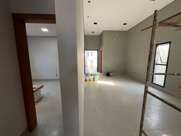 Imagem Casa com 3 Quartos à Venda, 250 m² em Condomínio Primor Das Torres - Cuiabá