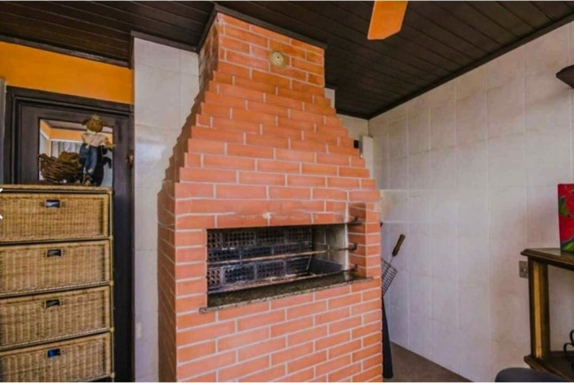Imagem Imóvel com 3 Quartos à Venda, em Menino Deus - Porto Alegre Imagem Imóvel com 3 Quartos à Venda, em Menino Deus - Porto Alegre