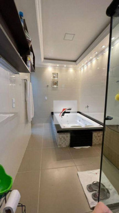 Imagem Sobrado com 4 Quartos à Venda, 350 m² em Campo De Santana - Curitiba