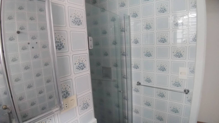 Imagem Casa com 4 Quartos à Venda, 220 m² em Vila Inglesa - São Paulo