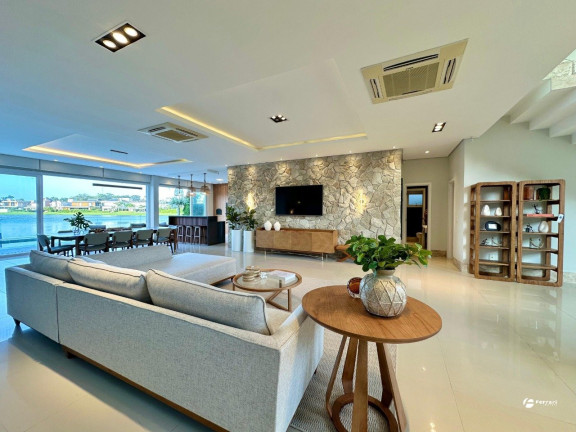 Imagem Casa de Condomínio com 5 Quartos à Venda, 465 m² em Atlântida - Xangri-lá