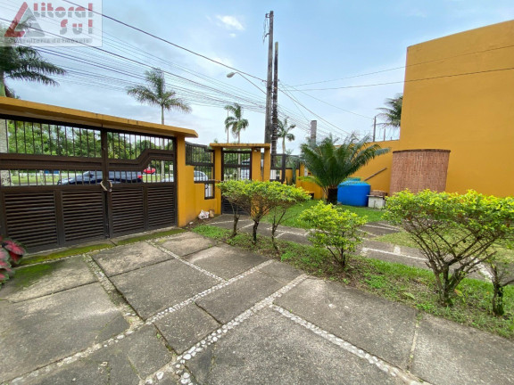 Imagem Casa com 4 Quartos à Venda, 180 m² em Mirim - Praia Grande Imagem Casa com 4 Quartos à Venda, 180 m² em Mirim - Praia Grande