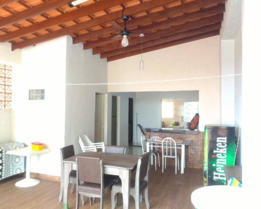 Imagem Casa com 3 Quartos à Venda, 208 m² em Quilombo - Cuiabá
