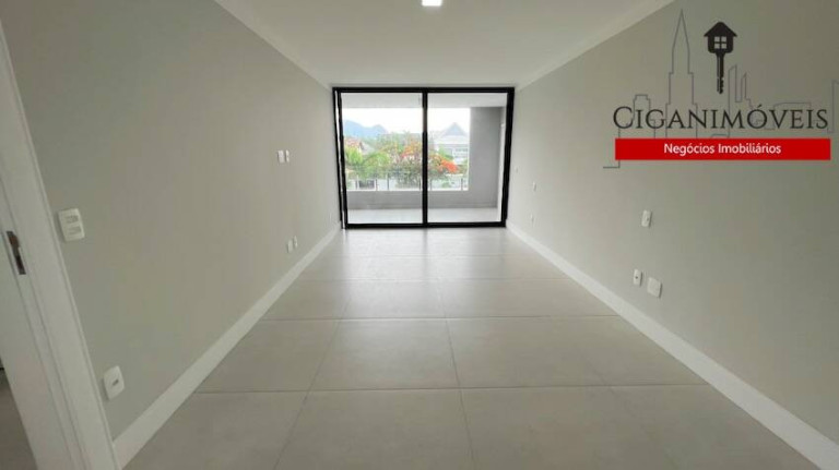 Imagem Casa de Condomínio com 4 Quartos à Venda, 360 m² em Barra Da Tijuca - Rio De Janeiro Imagem Casa de Condomínio com 4 Quartos à Venda, 360 m² em Barra Da Tijuca - Rio De Janeiro