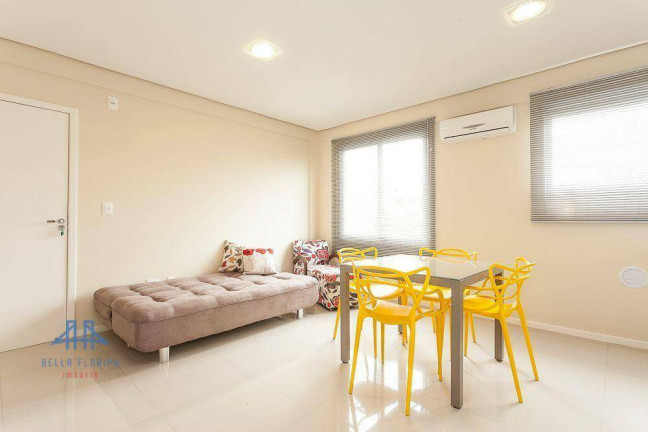 Imagem Apartamento com 1 Quarto para Temporada, 42 m² em Jurerê - Florianópolis Imagem Apartamento com 1 Quarto para Temporada, 42 m² em Jurerê - Florianópolis